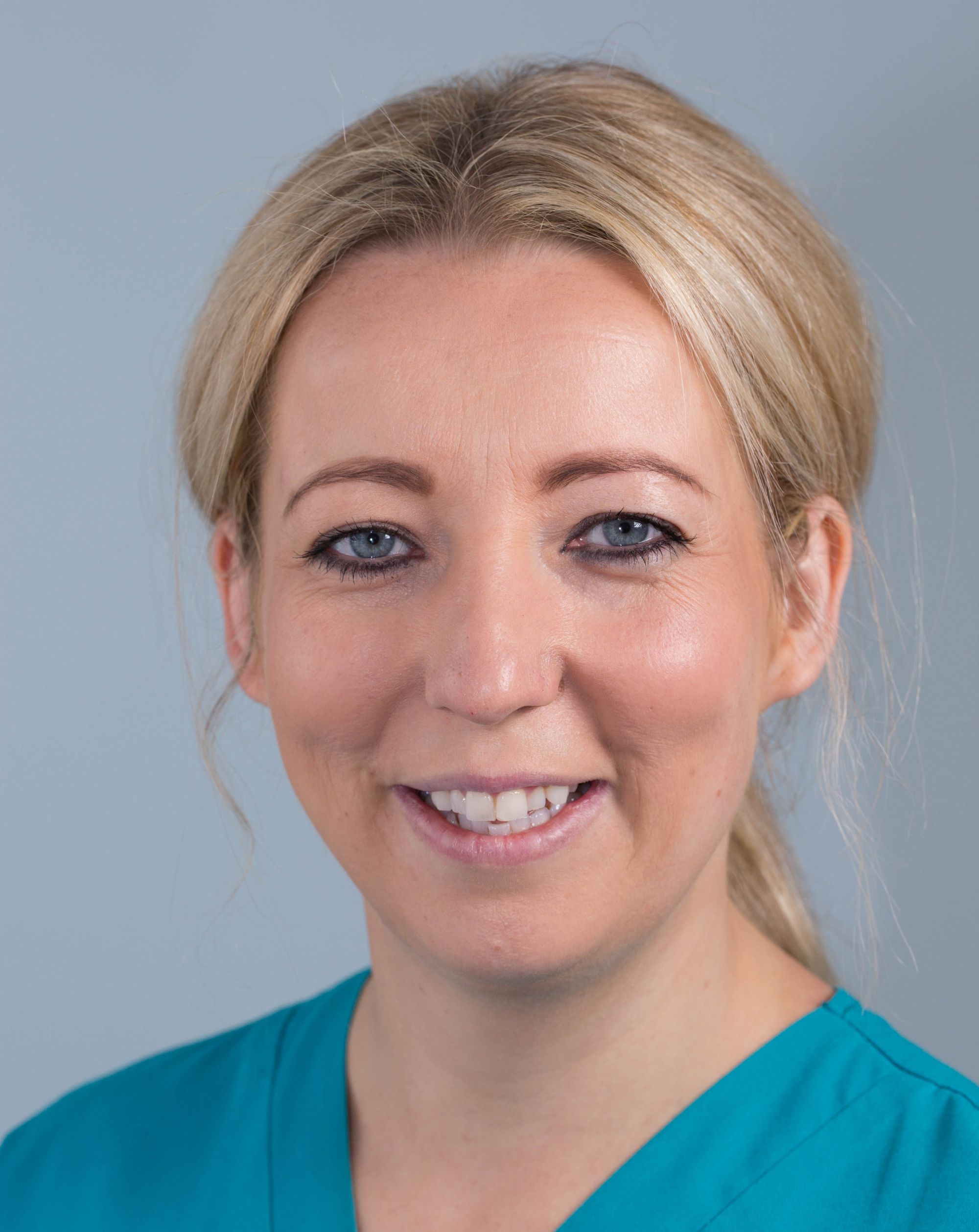 Congratulations to Sarah who has just passed her BDA Certificate in Dental Radiography!